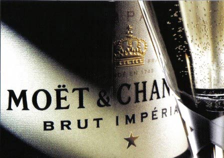 moet-gift-wine