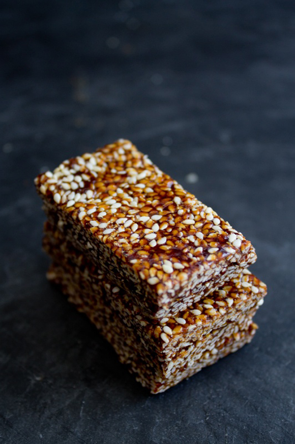 eat-sesame-seeds-while-breasfeeding