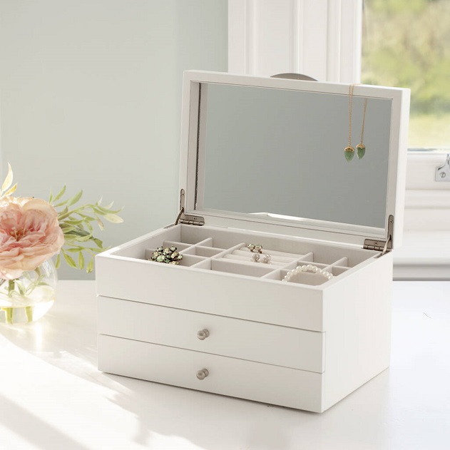 jewellery box