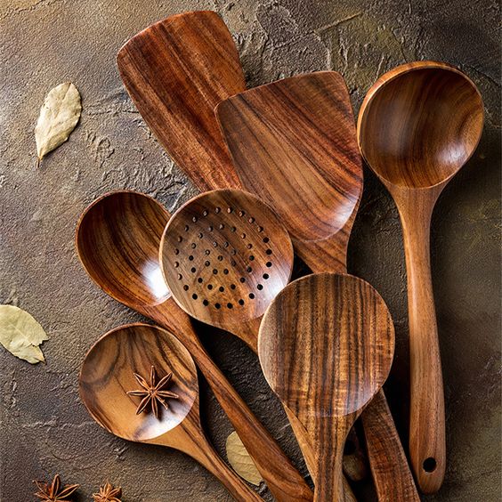 wooden bamboo kitchen utensils