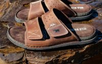 Reef Sandals Brown