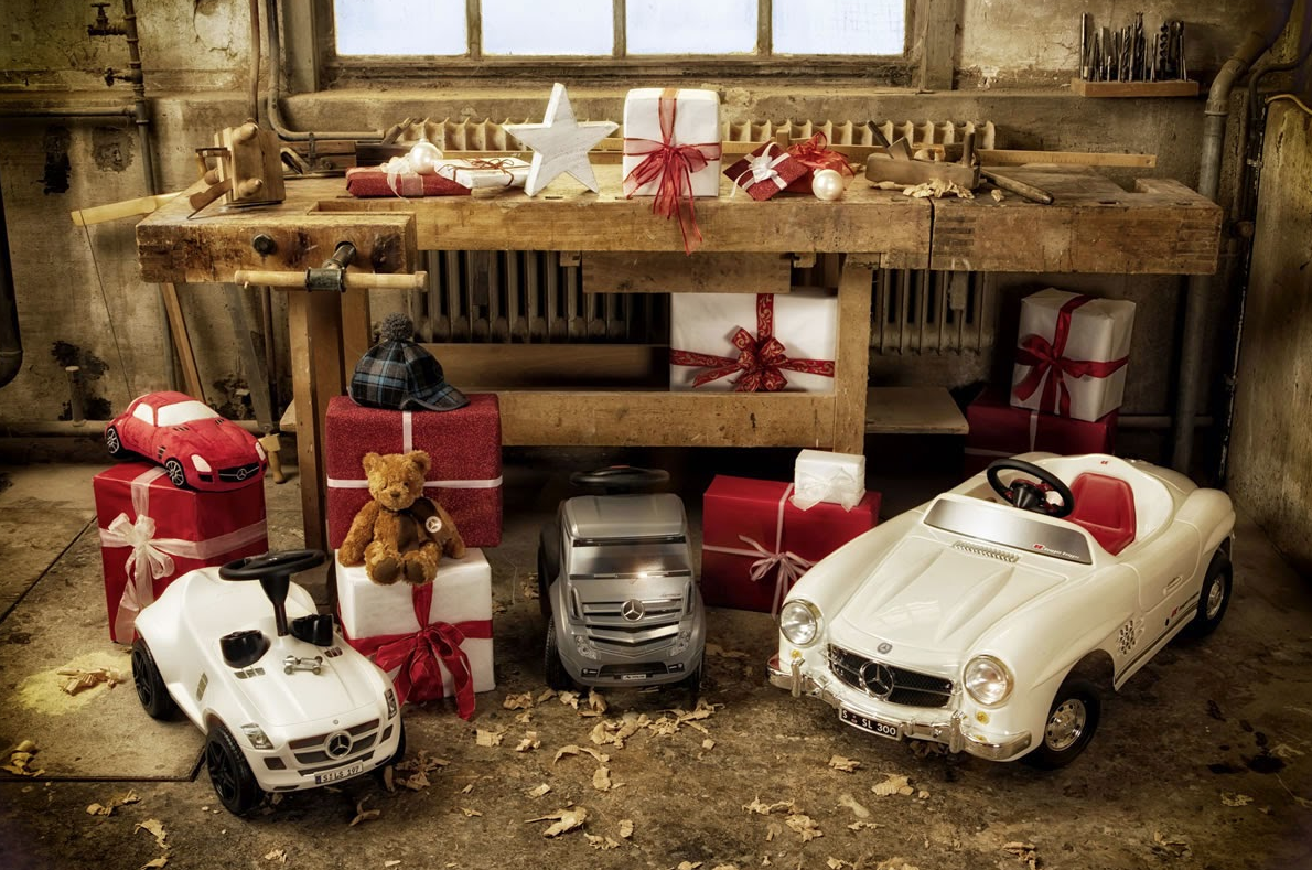 6 Ideal Gift Ideas for Your Favourite Petrol Head